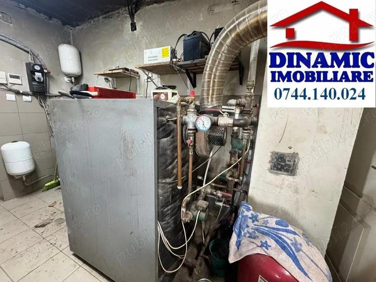 Casa+6338 mp teren, sat Izvoare, 149 900 EURO - 9