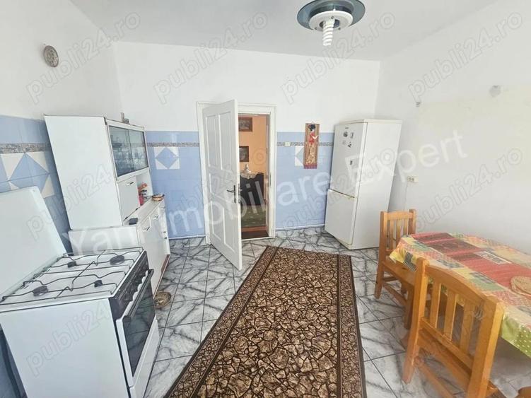 Casa + 6100 mp teren de vanzare in comuna Cepari, sat Urluie?ti, jude? Arge?. - 17