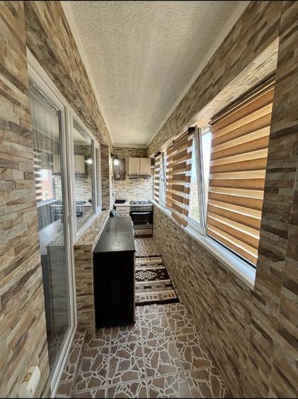 Inchiriez Apartament cu 2 camere - 8