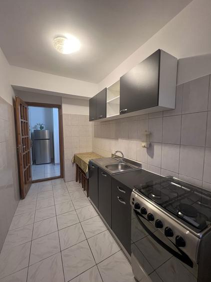 Inchiriez apartament 2camere decomandat - 5