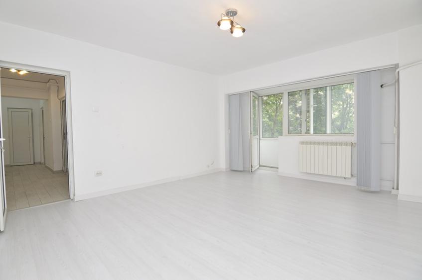 VANZARE APARTAMENT 2 CAMERE BULEVARDUL DECEBAL - PIATA ALBA IULIA - 1