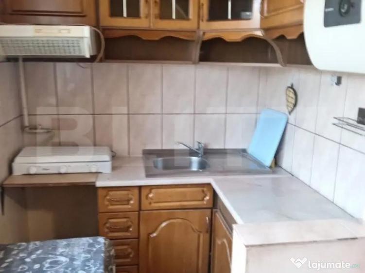 Garsoniera de vanzare, 24 mp, zona Closca - 1