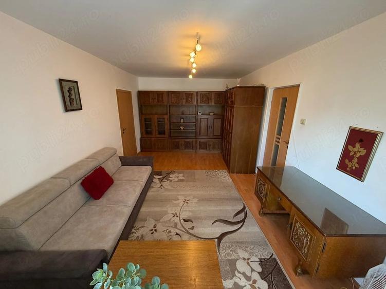 Apartament cu 2 camere semidecomandat în Micălaca