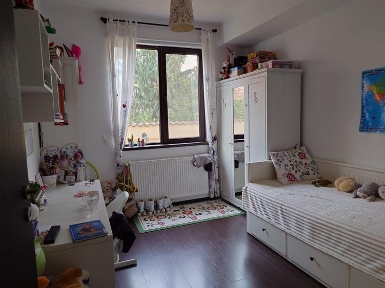 Vand apartament 3 camere 61m2 si curte 58m2 Bucurestii Noi - 11