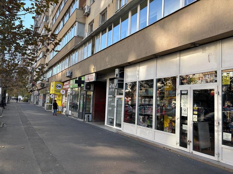 Spațiu comercial | Bd. Iuliu Maniu | 90 mp | Vitrină 7 ml | 2700 euro - 2
