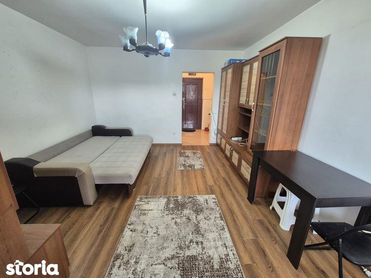 Inchiriere garsoniera semidecomandata zona Tractorul Coresi cu parcare - 12