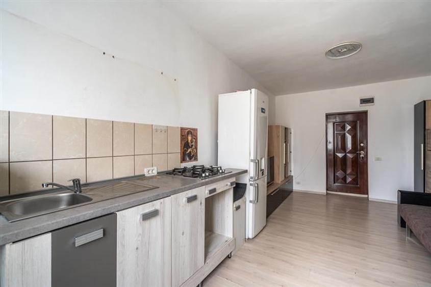 MUNCII BASARABIA,GARSONIERA,20 MP,ETAJ 3,BLOC 1970,INVESTITIE - 6