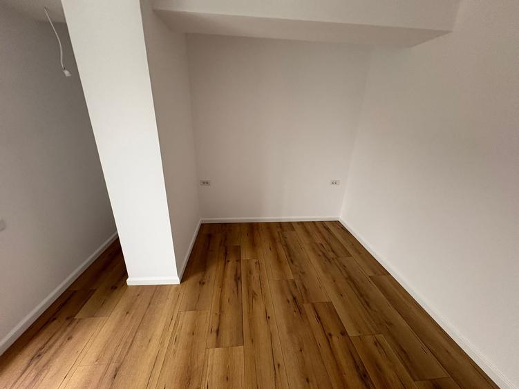 Case individuale cuplate 120 mp Terasă 30 mp  Curte 60 mp - 2