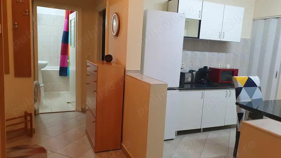 Apartament cu 2 camere decomandat în Lotus