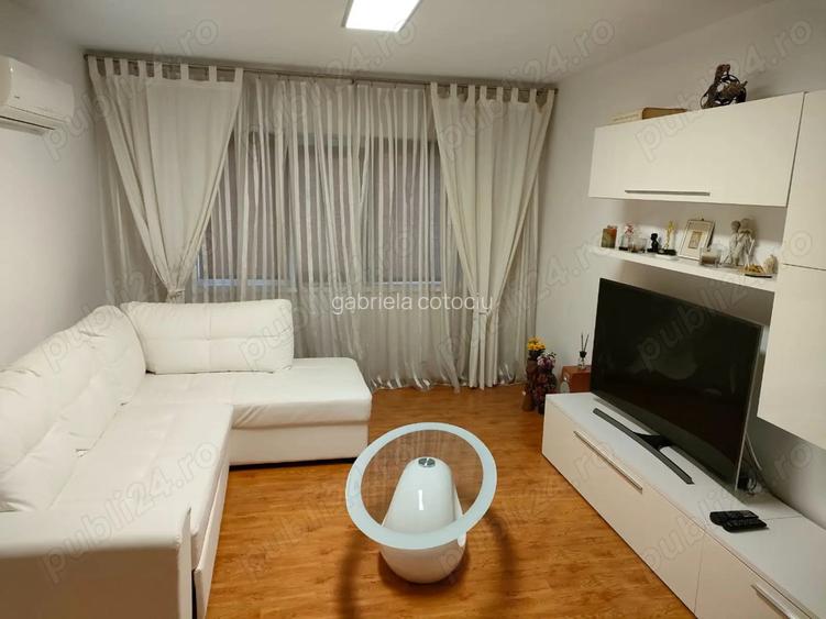 Apartament modern ,decomandat,3 camere aer condi?ionat, centrala noua, mobilat
