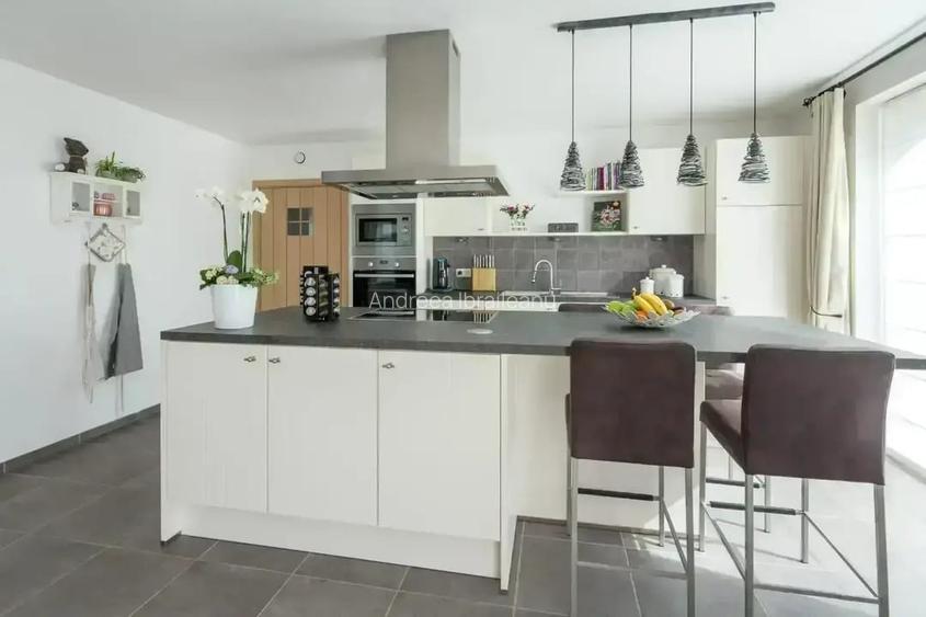 Apartament 2 camere - OMV Ppera - 0% Comision Apartament 2 camere - OMV Ppera - 0% Comision