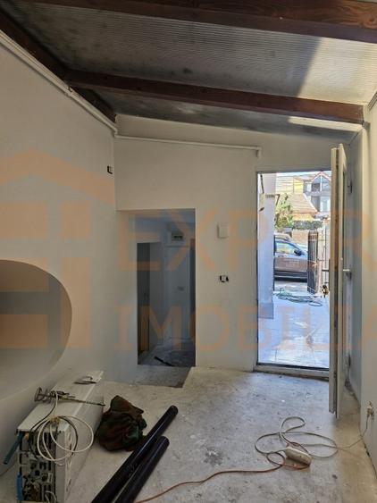 Casa situata in zona Tomis I - Trocadero, Constanta - 18