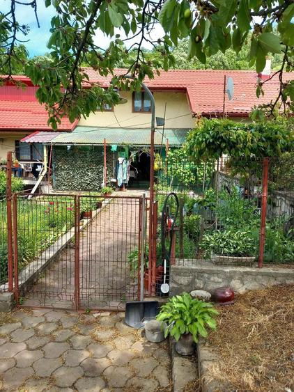 vand casa cu teren - 2
