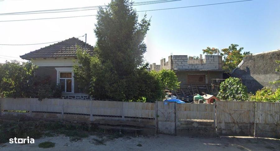 Casa de 68 mp si teren - 1.800 mp, Sat Comani - 5