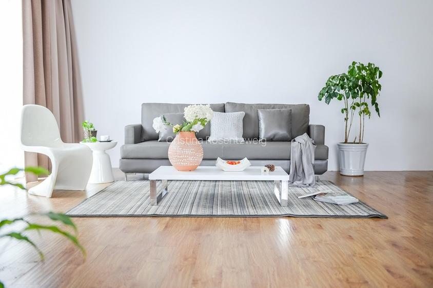 Apartament cu 3 camere decomandat în Apărătorii Patriei Apartament cu 3 camere decomandat în Apărătorii Patriei