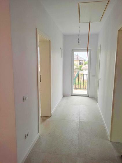 Buftea Crevedia, Vila P+1, zona superba, langa lac - 5