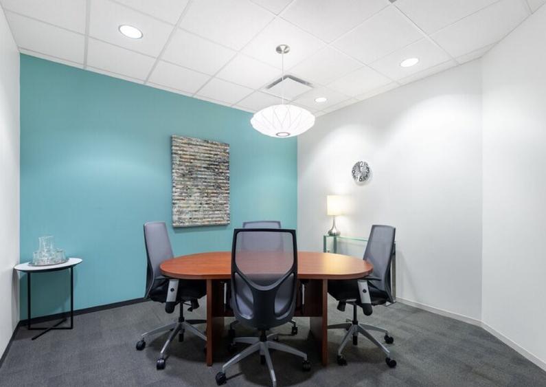 Abonamente flexibile pentru spa?iul de lucru in Spaces Business Garden - 3