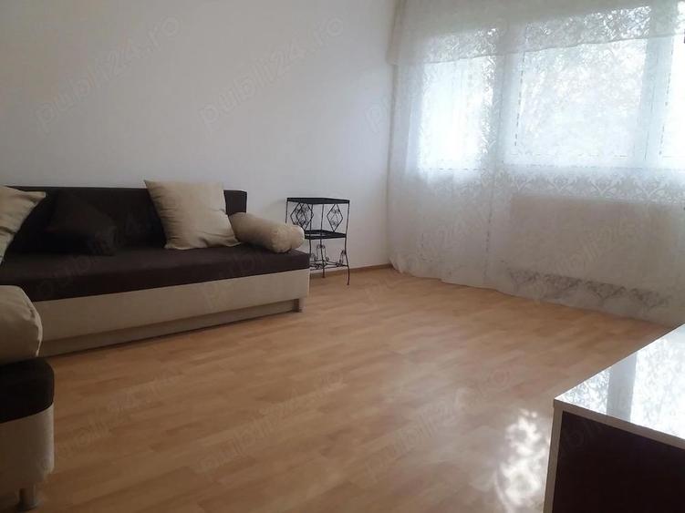 Apartament luminos cu 2 camere - Eroii Revolu?iei, la 3 minute de metrou - 1