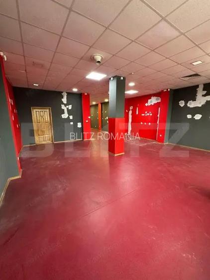 Spa?iu comercial generos, 122 mp utili, zona Cetate Spa?iu comercial generos, 122 mp utili, zona Cetate