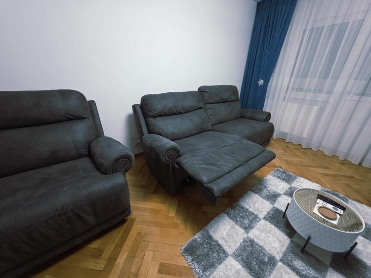 Vand apartament 3 camere decomandat Tractorul cu loc de parcare - 6