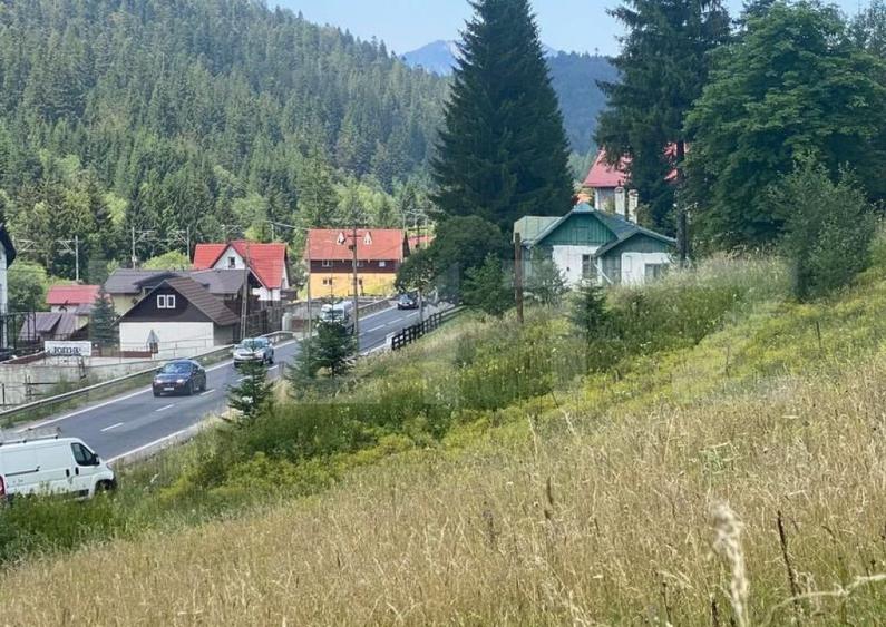 Oportunitate de Investi?ie: Teren de 10.000 mp la Intrarea - 5