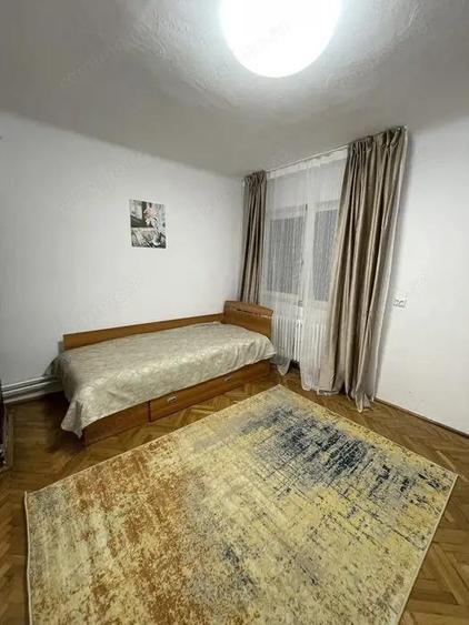 Casa cu 3 camere, zona Centrala - 3