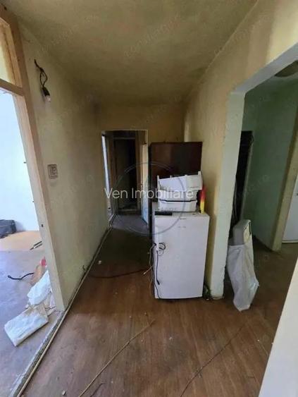 Apartament 4 camere etaj 1 str Rodnei Apartament 4 camere etaj 1 str Rodnei
