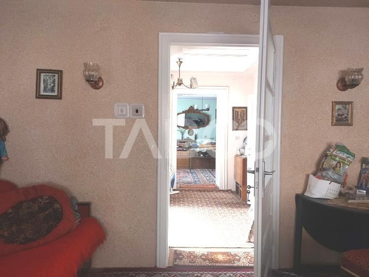 Casa 78 mpu curte proprie pretabila regim hotelier zona istorica Sibiu - 10