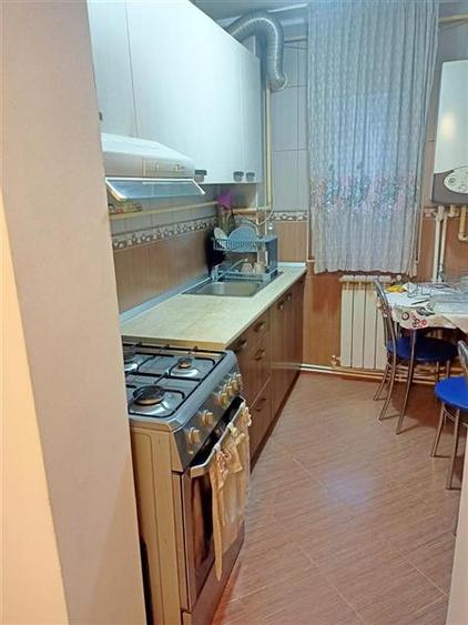 Apartament 2 camere semidecomandate, mobilat, zona - 2