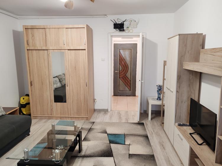 Garsoniera libera la vanzare zona Calea Bucuresti - 5