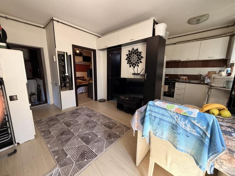 Vand apartament 2 camere Prelungirea ferentari - 1