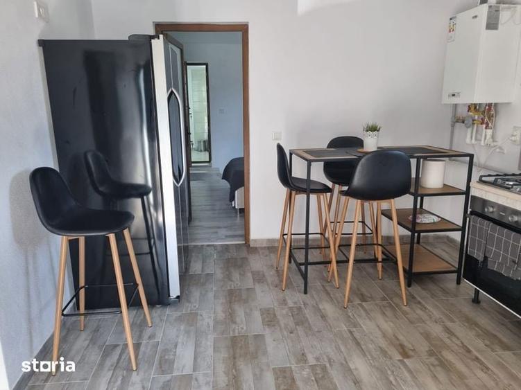 Inchiriez apartament 2 camere decomandat - 8