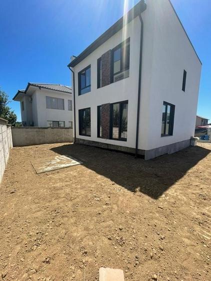 Casa de vanzare zona Carrfour - 4