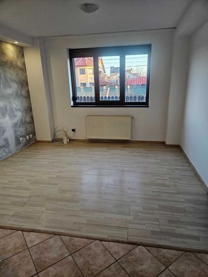 Apartament 3 camere Ghencea, curte cu foișor, parter - 4