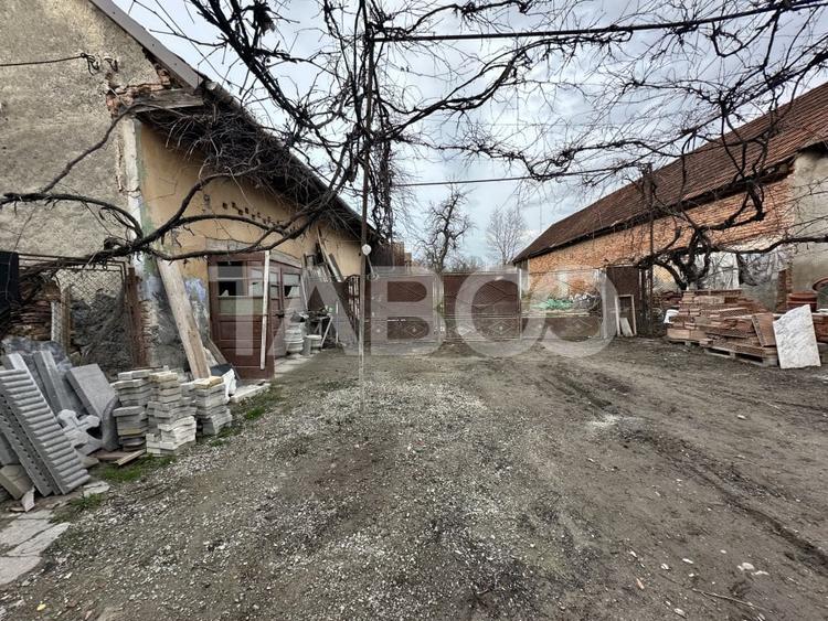 Casa de vanzare 4 camere 125 mpu teren liber 923 mp anexa Comuna Lisa - 4