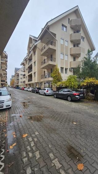 Metrou Berceni 2 camere tip studio in complexul Apollo.