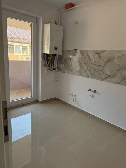 1 camera decomandat Giroc - 5