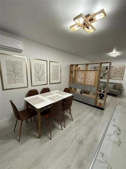 Studio Sun Royal View Piata Sudului - 4