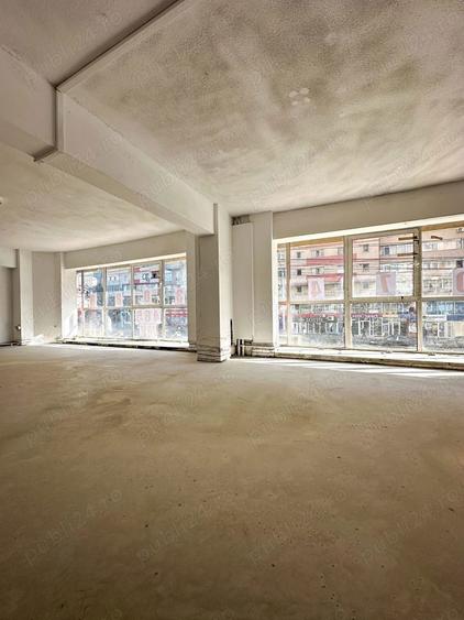 Spatiu de vanzare pe strada Garii - 2