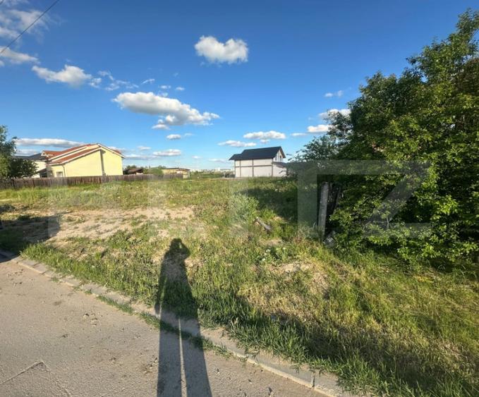 Teren intravilan de vanzare, 1319 mp, front 13,09 m, toate u - 5