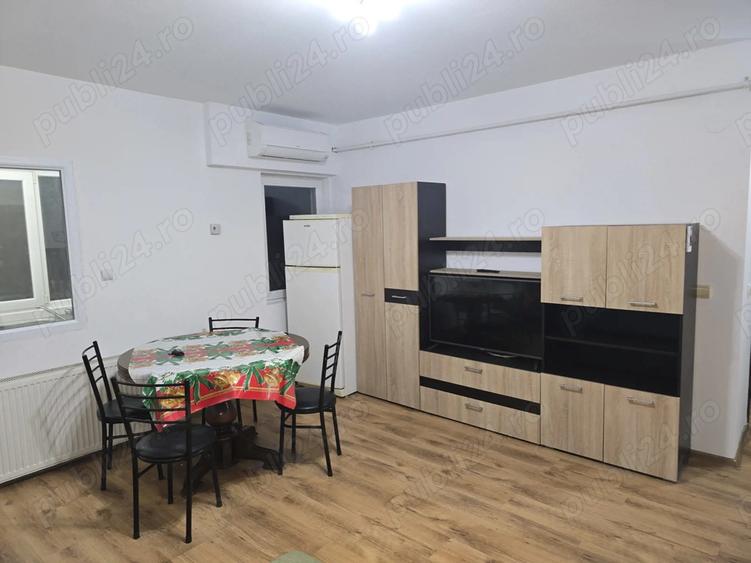 Apartament de inchiriat - 4