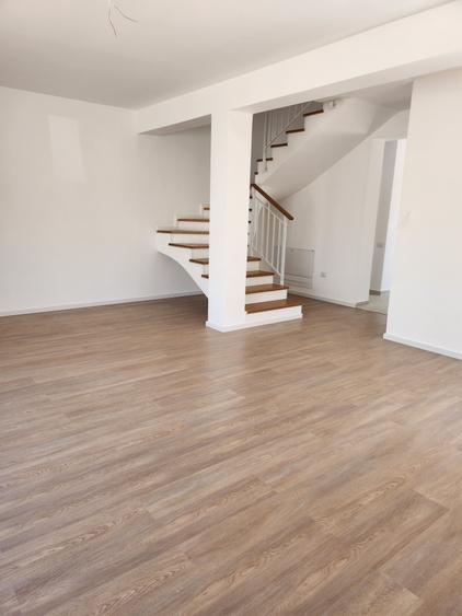 Duplex LA CHEIE limita sector 5-Bragadiru! - 9