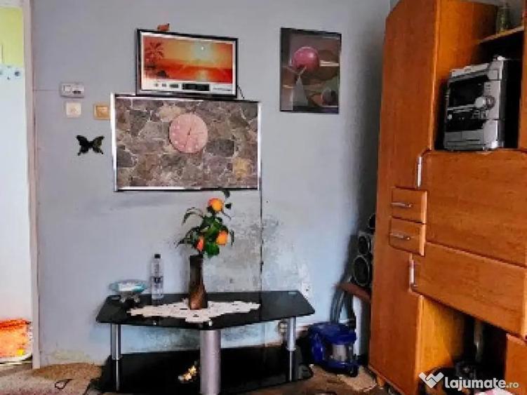 Apartament 2 camere, etaj 1, zona Ciuperca- Maratei - 1