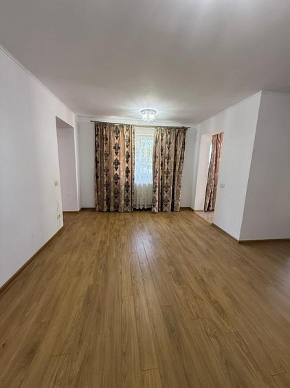 Casa individuala - Gata de Mutat - 4 Camere - 7