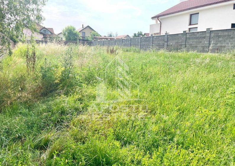 Teren intravilan, zona de vile, in Livada - 1