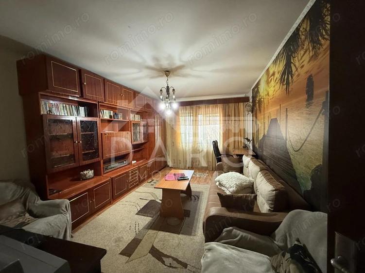 Inchiriez apartament cu doua camere pe strada Cutezan?ei - 1