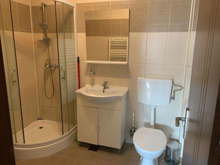 Inchiriez apartament cu 3 camere - 6