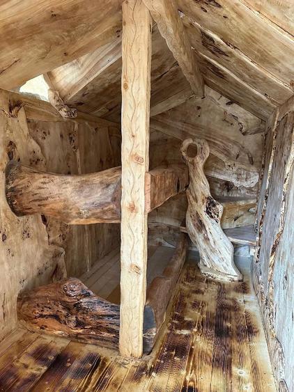 casa locuibila rustica din pove?ti - 2