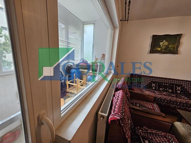 Langa Judetean. Etaj 2. Bloc izolat! - 10