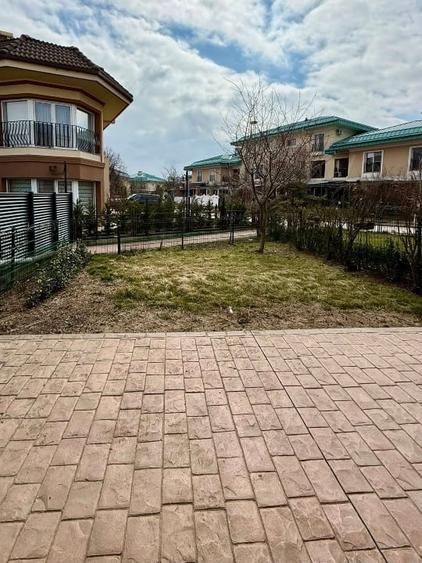 Vilă 3 camere cu grădină proprie | Lângă lac | Cosmopolis | Piscină & facilități - 10